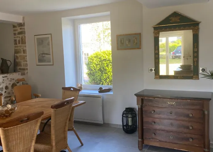 La Maison Du Pays Coutancais * Gouville-sur-Mer